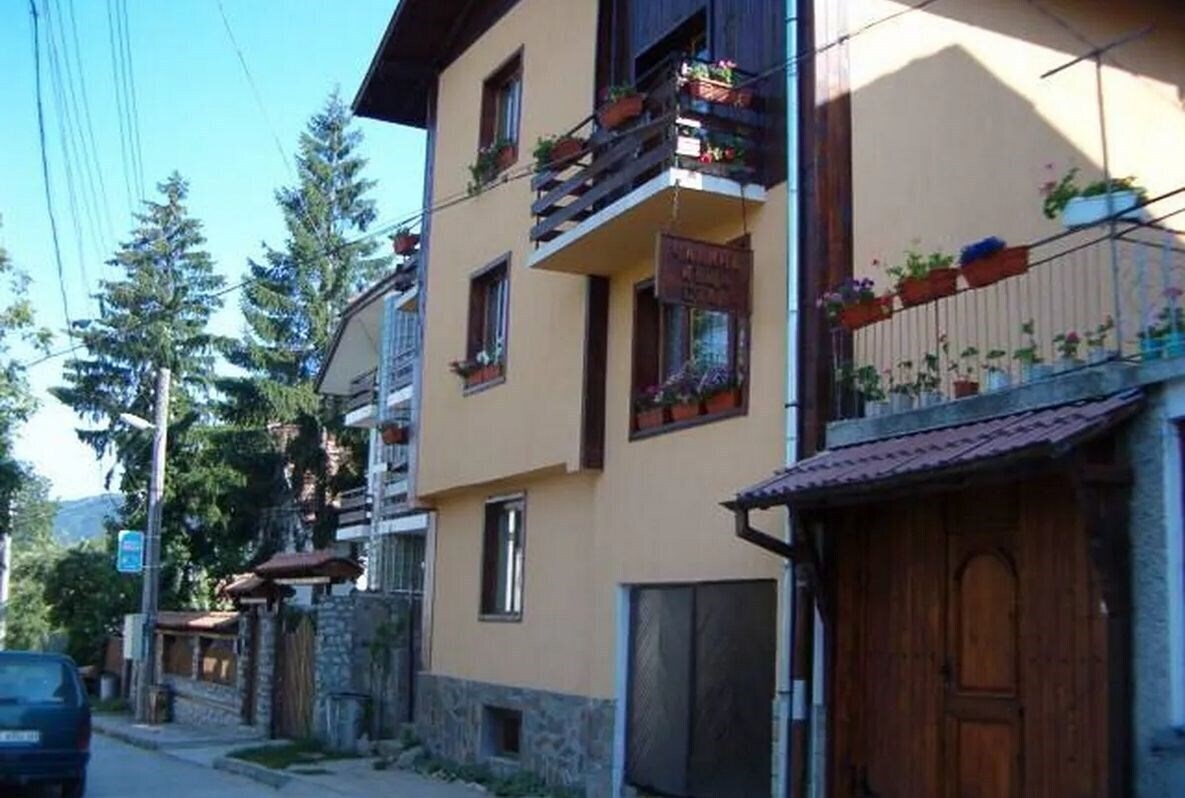 Готель Chalina Kushta 2*